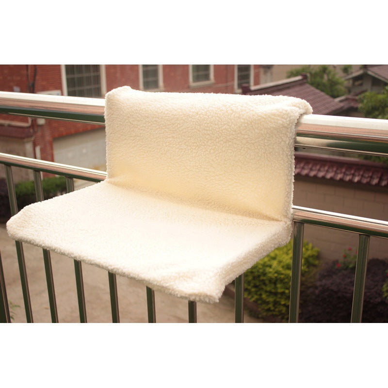 Solid Steel Frame Structure Cat Nest
