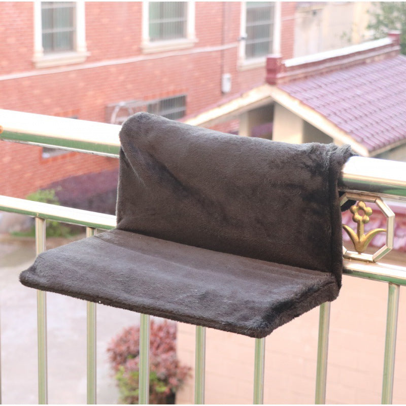 Solid Steel Frame Structure Cat Nest