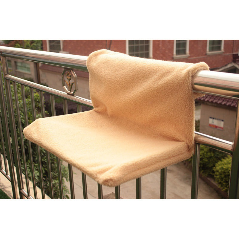 Solid Steel Frame Structure Cat Nest